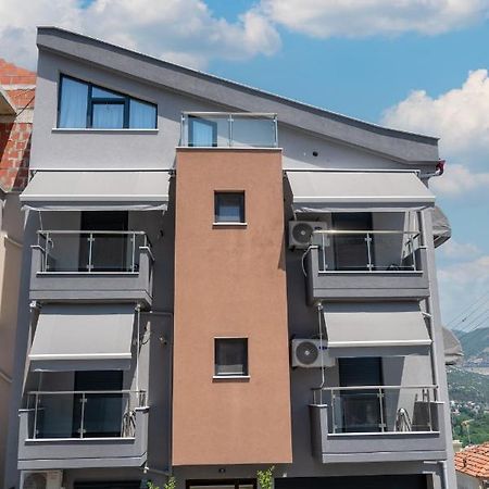 Dns Apartments 卡瓦拉 外观 照片